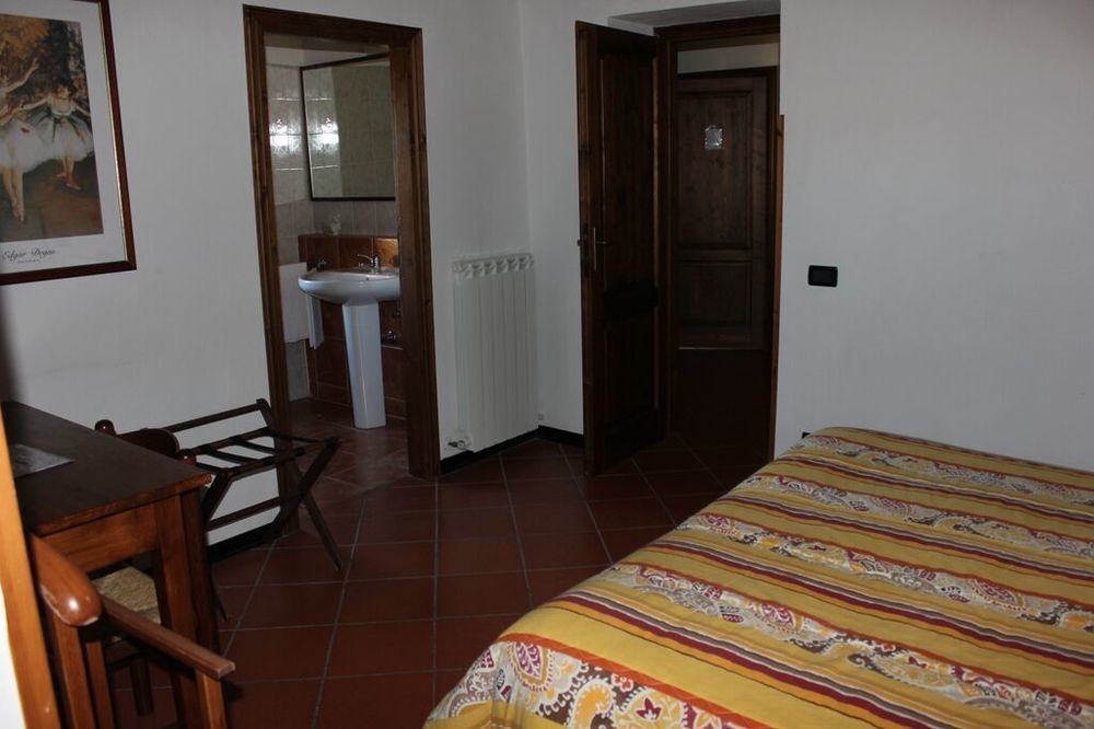 Agriturismo La Ginestrella Civitella D'Arna Kültér fotó