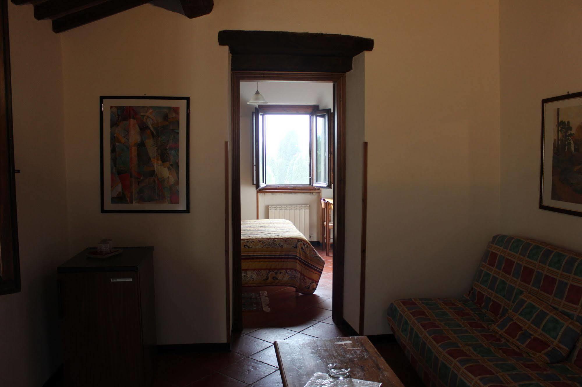 Agriturismo La Ginestrella Civitella D'Arna Kültér fotó